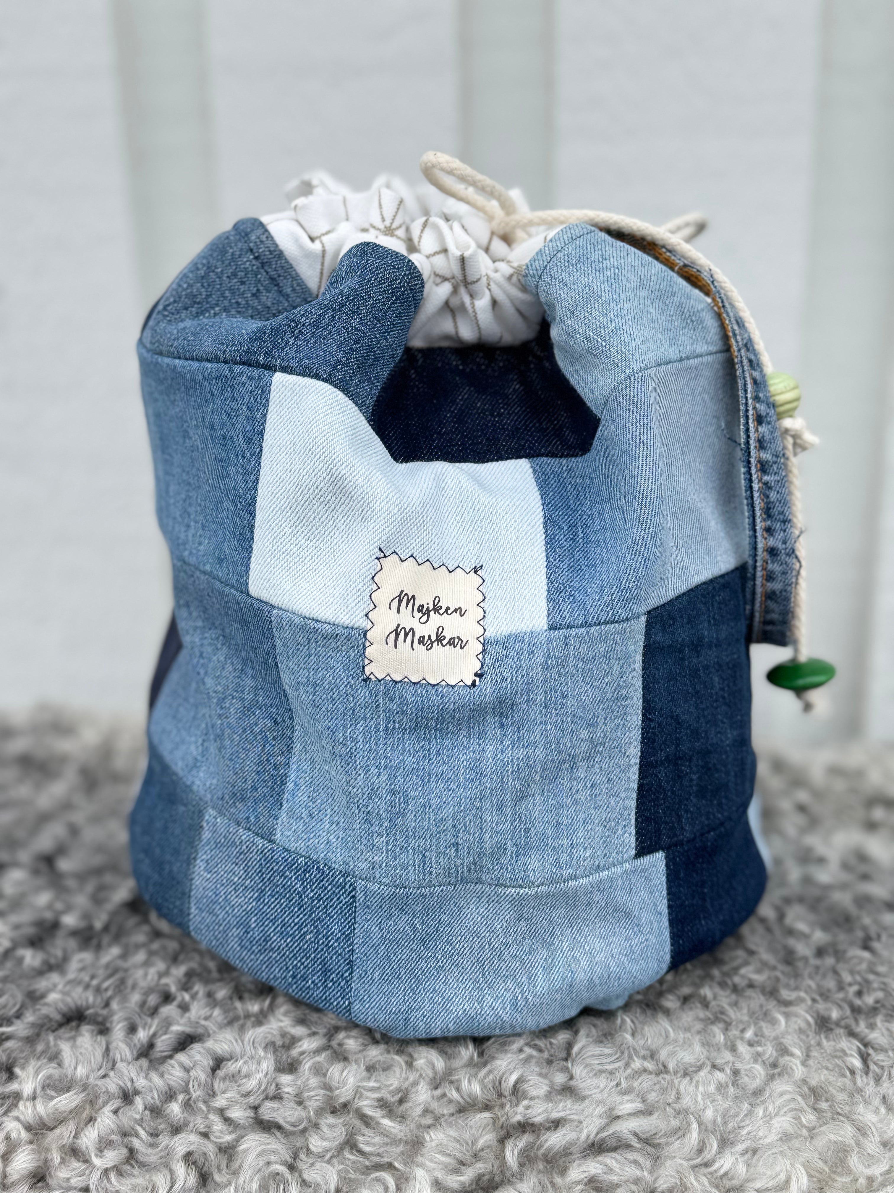 Projektpåse, stor, upcycled jeans, no 1