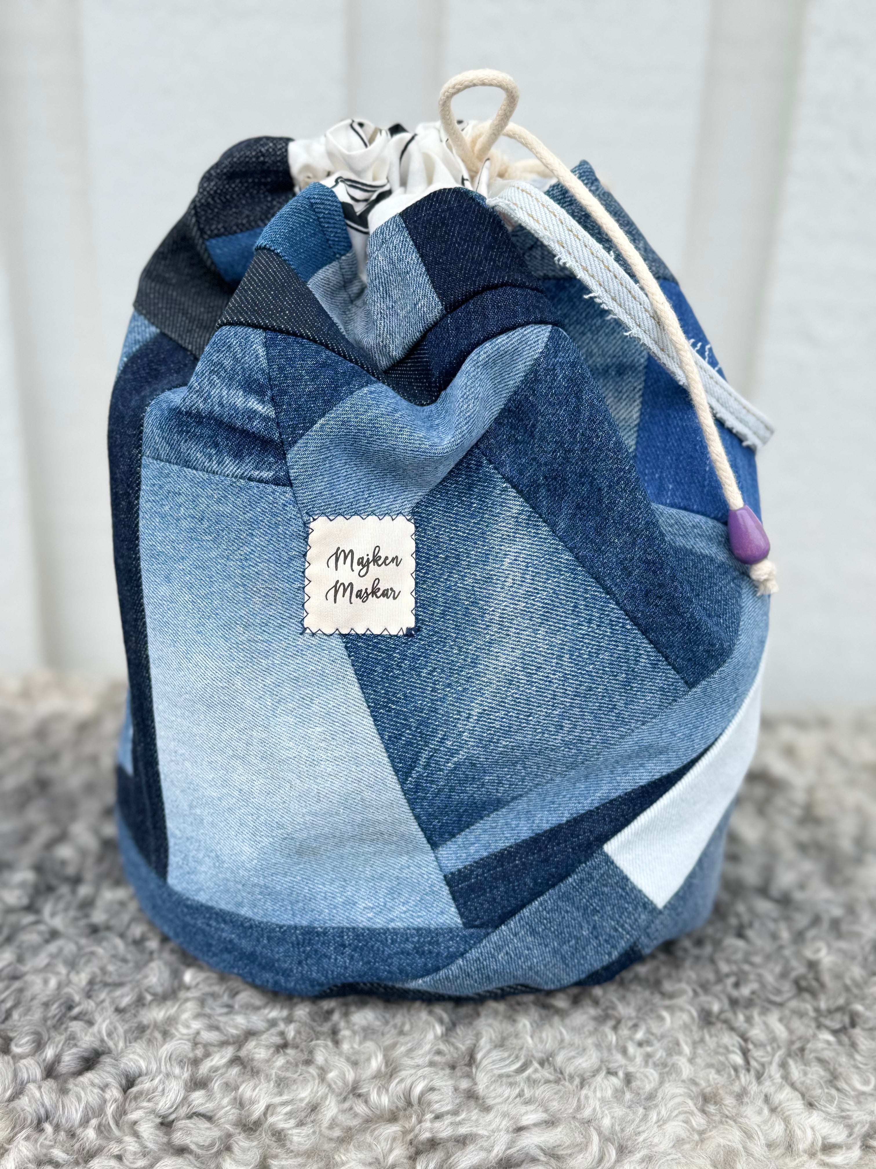 Projektpåse, stor, upcycled jeans, no 2