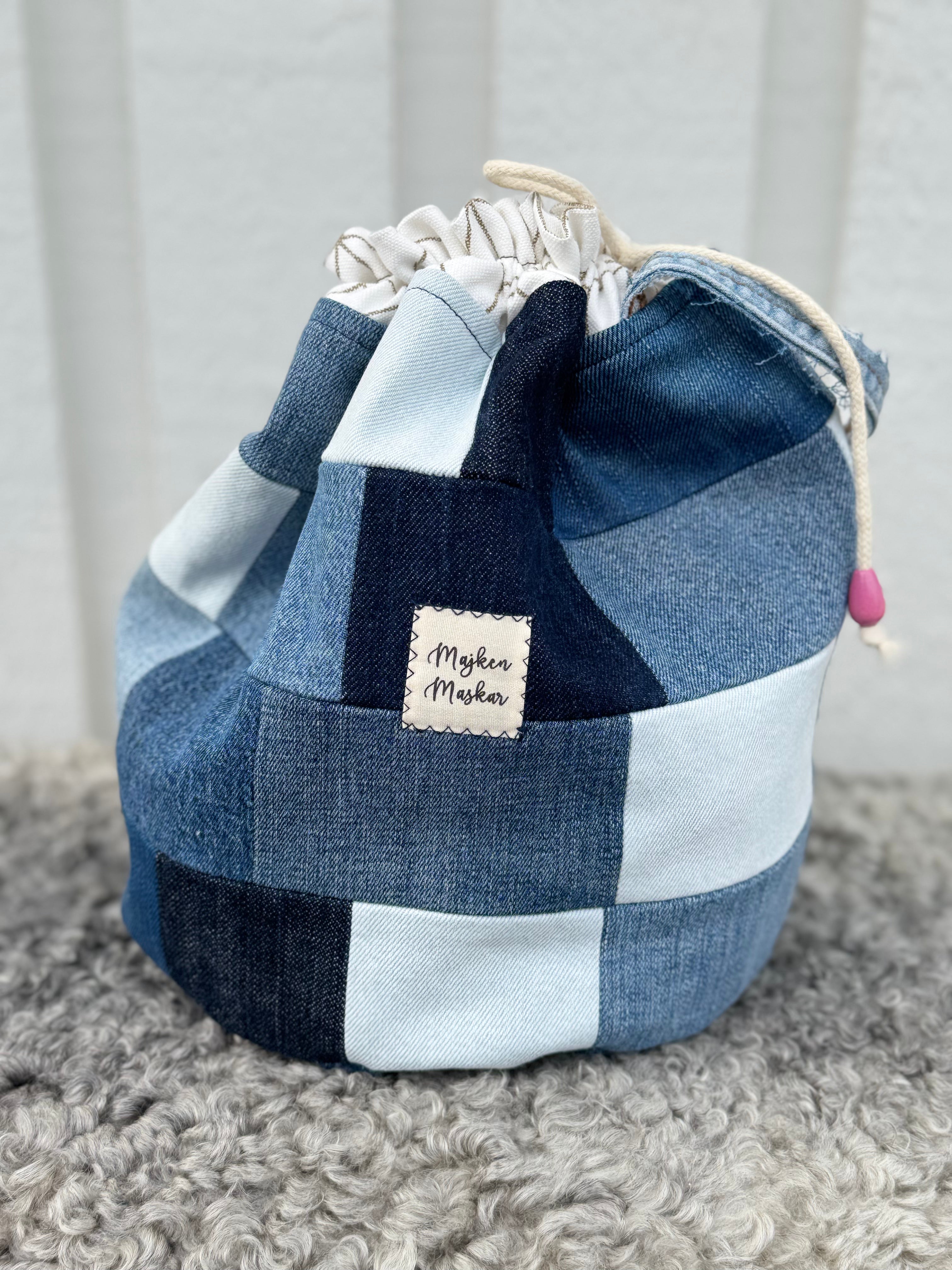 Projektpåse, stor, upcycled jeans, no 3